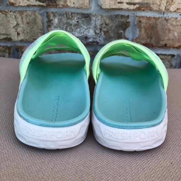 New Balance 360 Women's White/Mint/Magenta/Surf Slide Sandal Size 10 - Picture 7 of 11